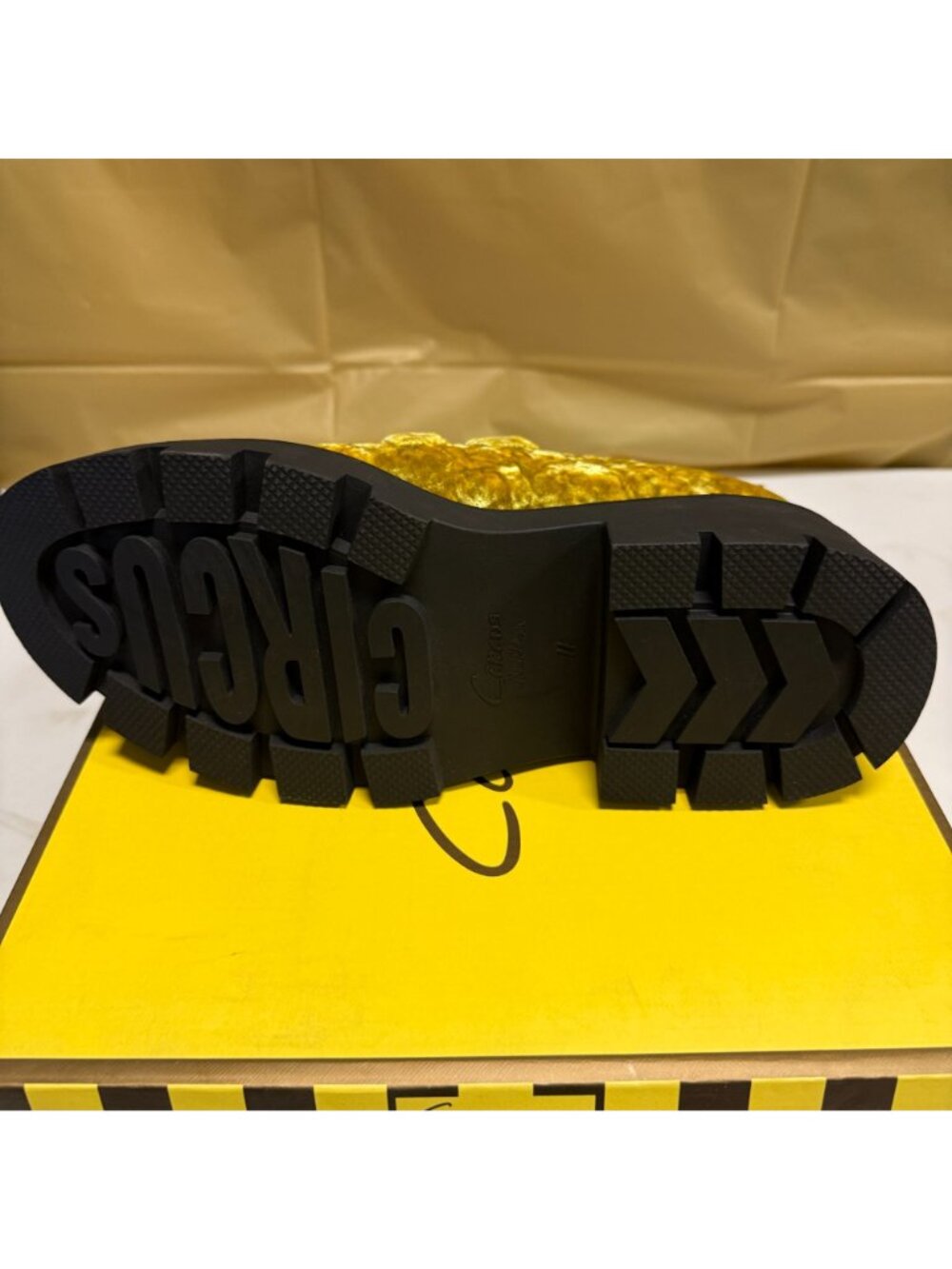 Circus Ny Women's Bryce T-Strap Platform Loafers Yellow Size 11 NEW - Picture 3 of 6